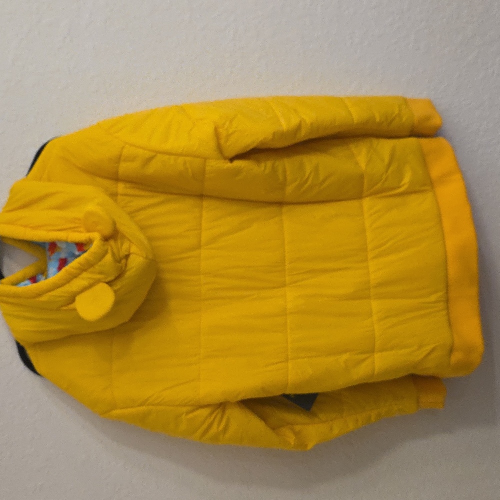 NWT Loungefly Yellow Winnie The Pooh Puffer Jacket - Picture 2 of 7